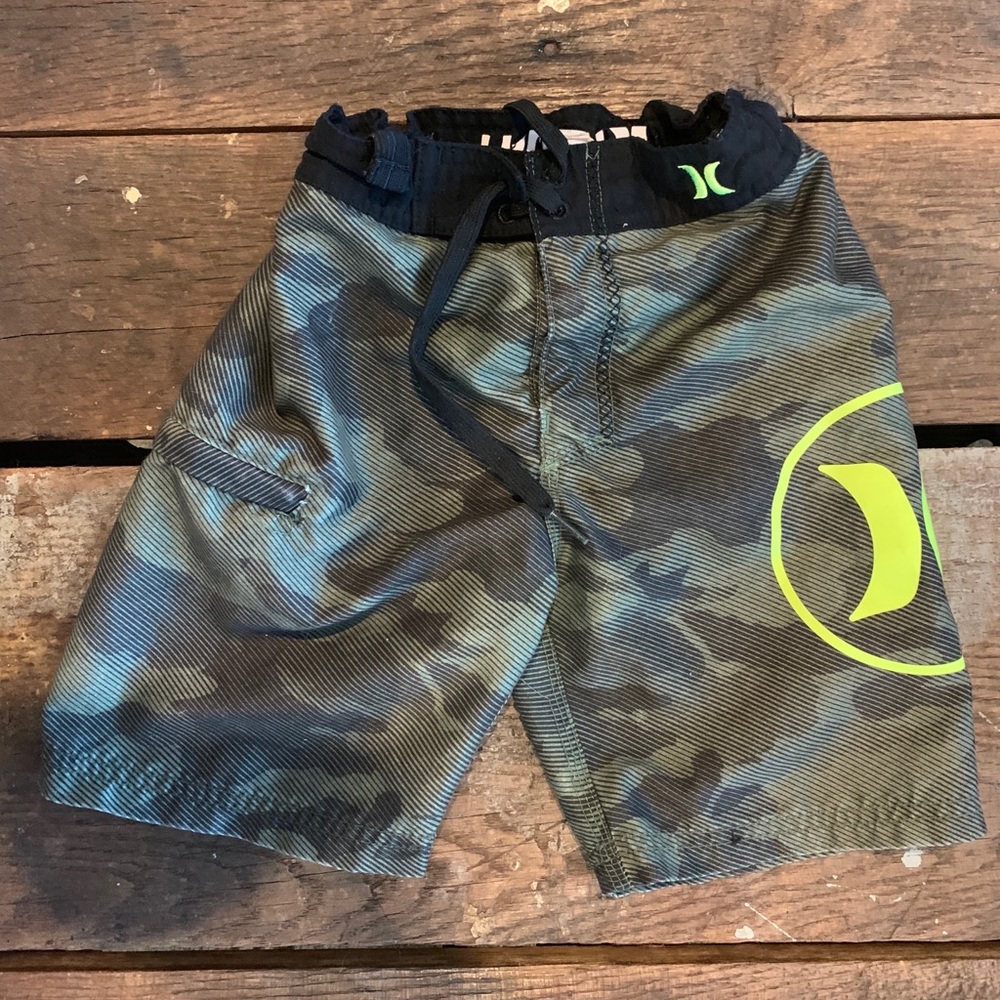 Hurley boys board shorts - 4 - adjustable